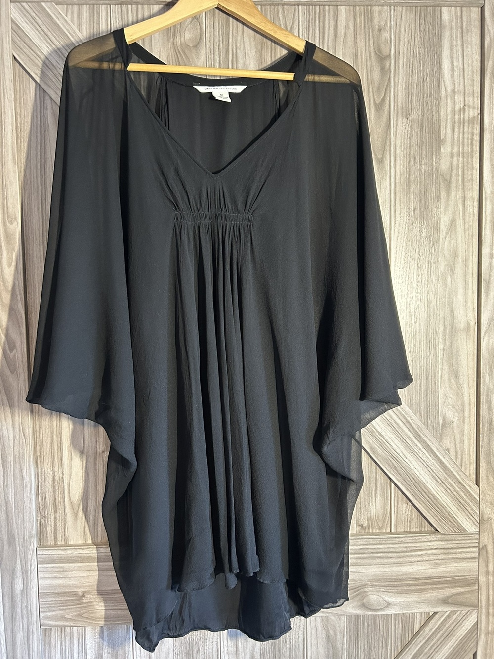 Diane von Furstenberg Fleurette Black Silk Chiffon Cape Dress Size 12